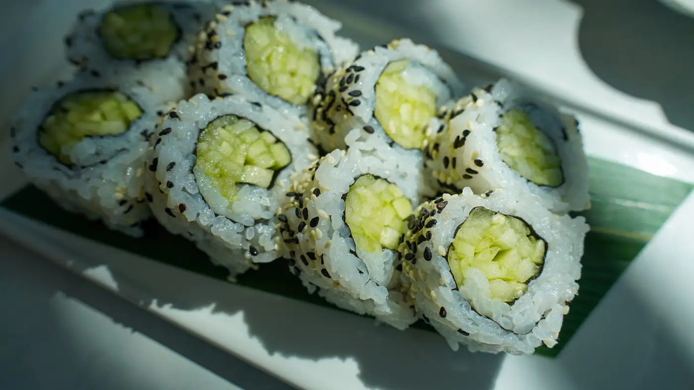 Cucumber roll